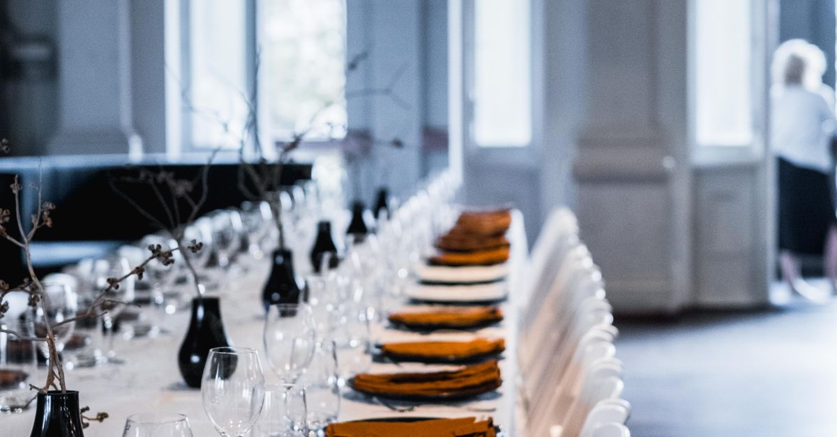 Factors to Consider When Selecting Marquee Sizes for Outdoor Events